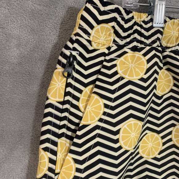 NWT! OAS Shorts Mens 2XL Swim Trunks Zig Zag Lemon Print Yellow Black Lined - Picture 9 of 10